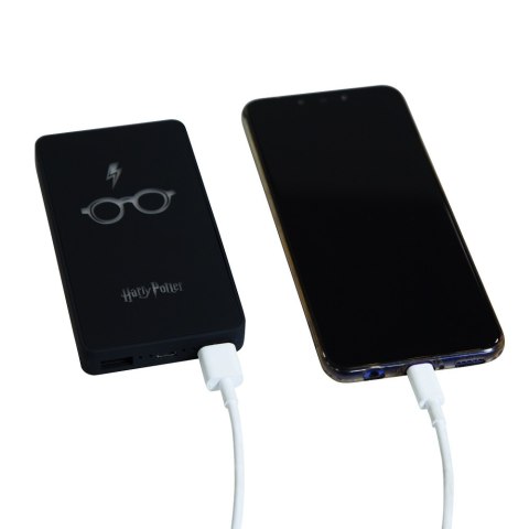 Harry Potter power bank 6000 mAh Light-Up Harry Potter power bank 6000 mAh Light-Up