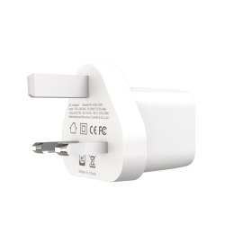 XO ładowarka sieciowa UK CE01 PD 20W 1x USB-C biała