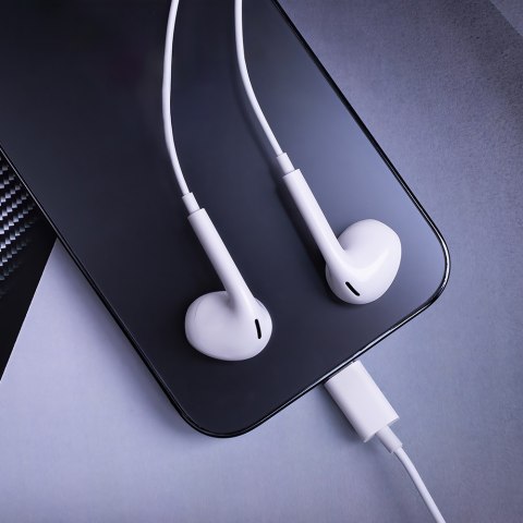 Maxlife słuchawki przewodowe MXEP-04 douszne USB-C białe Maxlife słuchawki przewodowe MXEP-04 douszne USB-C białe