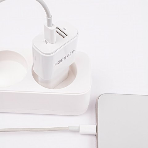 Forever ładowarka sieciowa PD QC TC-01-20AC 1x USB-C 1x USB 20W biała Forever ładowarka sieciowa PD QC TC-01-20AC 1x USB-C 1x USB 20W biała