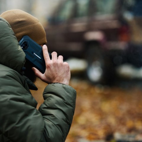 Smartfon Hammer Iron V pomarańczowy Smartfon Hammer Iron V pomarańczowy