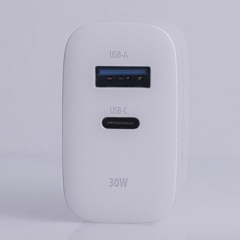 Forever ładowarka sieciowa PD QC TC-07 1x USB-C 1x USB 30W biała + kabel USB-C - USB-C 60W Forever ładowarka sieciowa PD QC TC-07 1x USB-C 1x USB 30W biała + kabel USB-C - USB-C 60W
