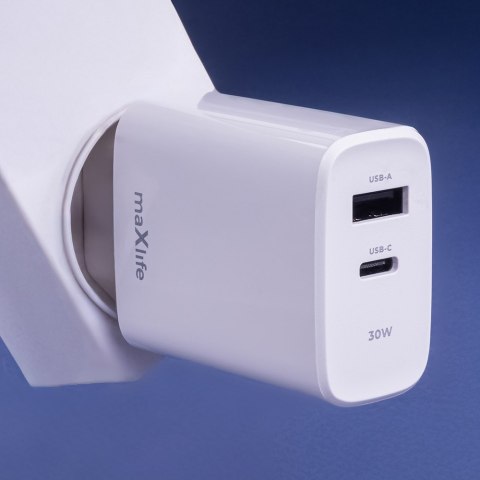 Maxlife ładowarka sieciowa PD QC MXTC-10-30AC 1x USB-C 1x USB 30W biała Maxlife ładowarka sieciowa PD QC MXTC-10-30AC 1x USB-C 1x USB 30W biała